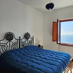 Casa Il Panorama بيت للعطل
